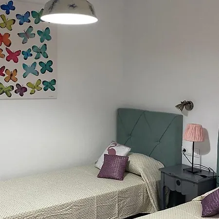 Eterna Primavera, A 40m De La Piscina Natural 펜션